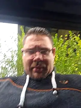 Snapshot of sexykevin17cm chatting on October 29, 1:32 pm sexykevin17cm online show from October 29, 1:32 pm