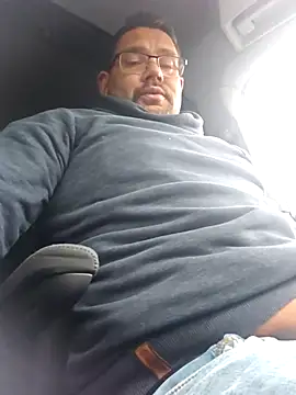 Snapshot of sexykevin17cm chatting on November 1, 2:33 pm sexykevin17cm online show from November 1, 2:33 pm