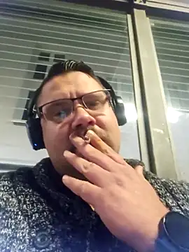 Snapshot of sexykevin17cm chatting on April 5, 4:19 am sexykevin17cm online show from April 5, 4:19 am