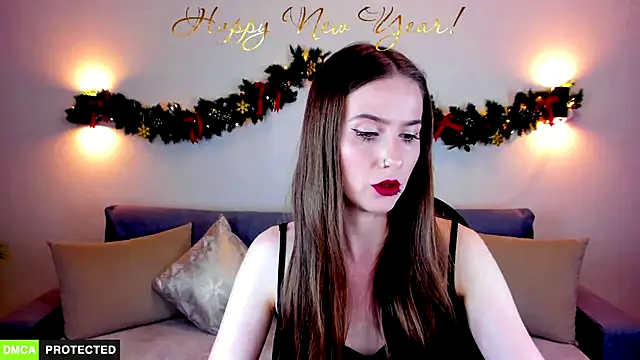 Snapshot of TheWoman__ chatting on January 6, 6:56 pm TheWoman online show from January 6, 6:56 pm