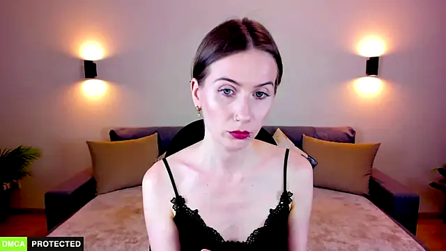 TheWoman   online show from September 19, 1:48 pm