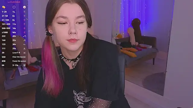Mira Falls online show from March 28, 5:52 am