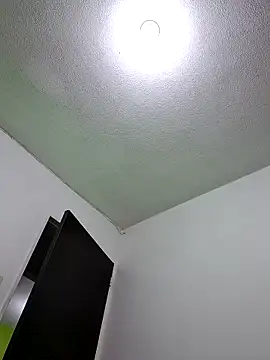 Shantal Lovee online show from April 23, 11:28 pm