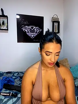 Shantal Lovee online show from October 24, 11:04 pm