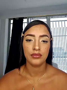 Snapshot of Shantal_Lovee chatting on December 30, 7:11 pm Shantal Lovee online show from December 30, 7:11 pm