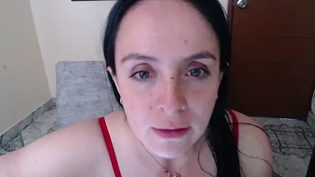 Snapshot of antara_hotgirl chatting on September 10, 8:52 pm antara hotgirl online show from September 10, 8:52 pm