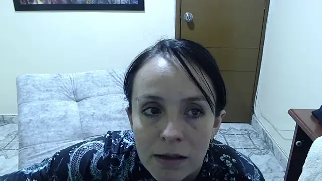 Snapshot of antara_hotgirl chatting on February 7, 10:30 pm antara hotgirl online show from February 7, 10:30 pm