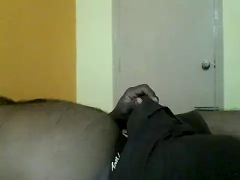 Snapshot of Indianguymohan chatting on February 17, 4:50 pm Indianguymohan online show from February 17, 4:50 pm