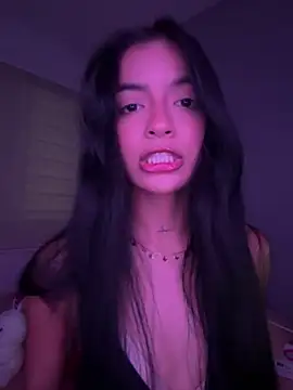 Sammy pink online show from April 1, 11:45 pm