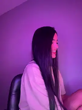 Sammy pink online show from March 1, 4:12 am