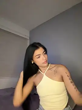 Snapshot of Sammy_pink chatting on June 15, 11:15 pm Sammy pink online show from June 15, 11:15 pm