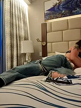 Snapshot of Babii_Nova chatting on January 14, 5:08 am Babii Nova online show from January 14, 5:08 am