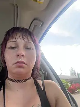 Snapshot of Babii_Nova chatting on June 18, 7:52 pm Babii Nova online show from June 18, 7:52 pm