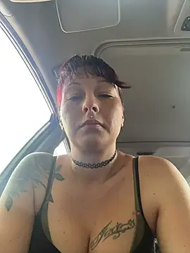 Snapshot of Babii_Nova chatting on May 19, 9:11 pm Babii Nova online show from May 19, 9:11 pm