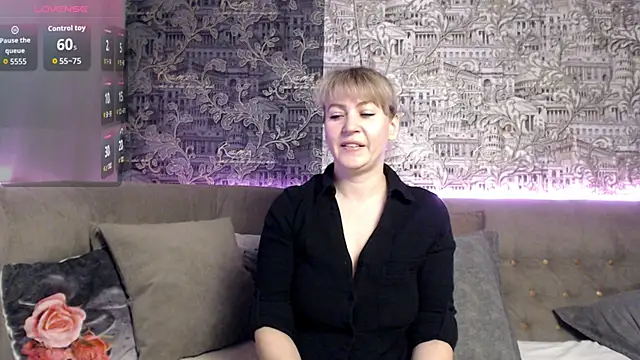 mandy foxxx online show from October 22, 11:20 am