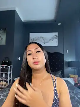 HOTTESTCANDYTS online show from June 1, 8:36 am