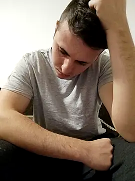 MrNoBoDy000 online show from December 15, 6:30 am