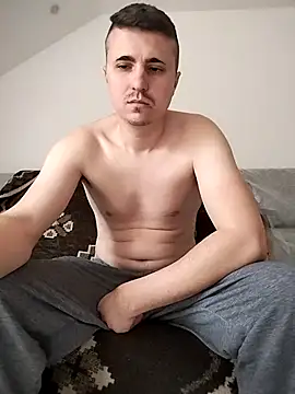 MrNoBoDy000 online show from April 2, 6:20 am