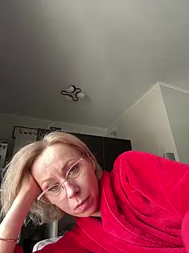 LuxuryNika online show from February 10, 10:58 am