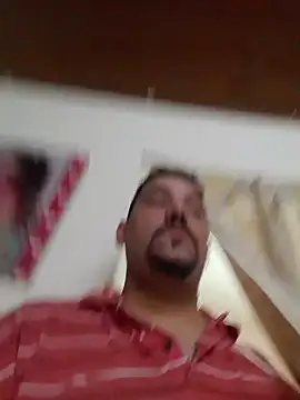 Snapshot of Eze_mole chatting on October 28, 3:22 pm Eze mole online show from October 28, 3:22 pm