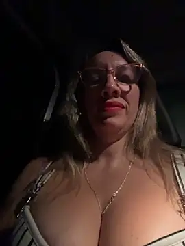 Snapshot of Gatitacarlita chatting on February 20, 7:43 am Gatitacarlita online show from February 20, 7:43 am