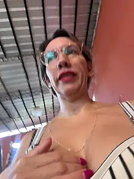 Gatitacarlita online show from March 12, 11:47 am