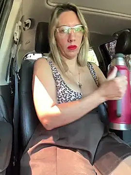 Gatitacarlita online show from February 11, 1:41 pm