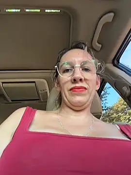 Gatitacarlita online show from April 2, 5:52 pm