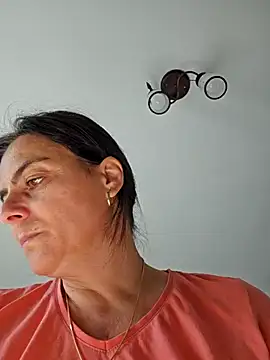 IsabelleCraft online show from November 1, 9:25 am