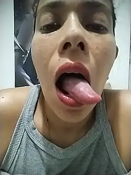 Bootycallhot online show from May 24, 3:06 am