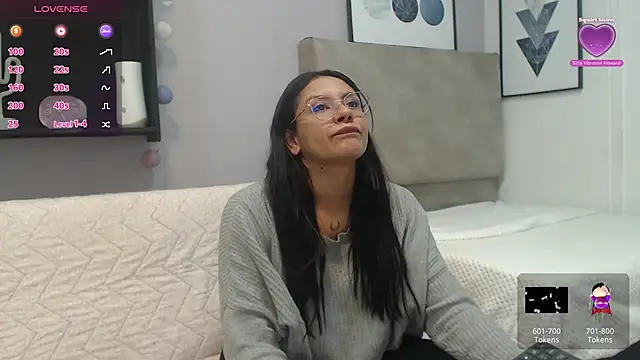 Snapshot of valevicious chatting on March 14, 7:23 pm valevicious online show from March 14, 7:23 pm