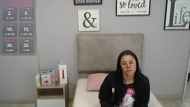 Snapshot of valevicious chatting on November 24, 7:03 pm valevicious online show from November 24, 7:03 pm