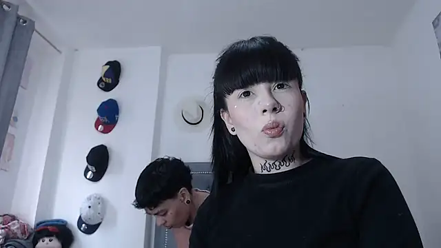 dulce maria x online show from September 27, 11:49 am