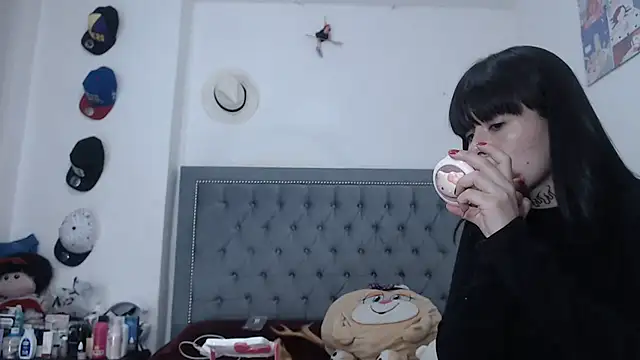 dulce maria x online show from September 30, 10:43 am