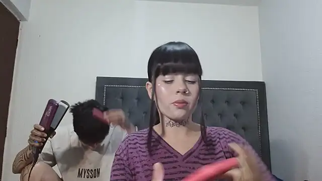 dulce maria x online show from March 6, 8:42 am