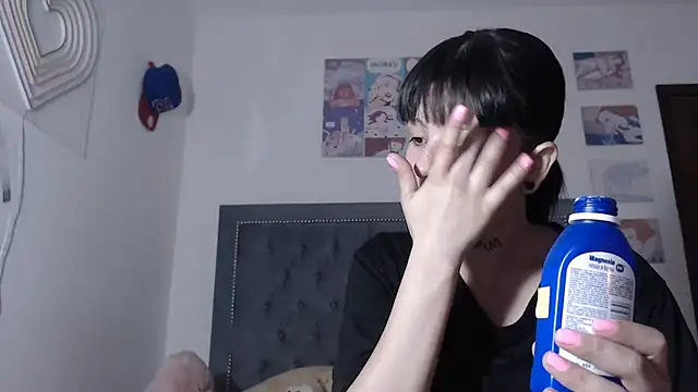 dulce maria x online show from March 5, 10:10 pm