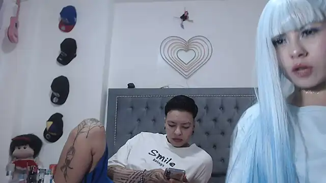 dulce maria x online show from February 11, 10:20 pm