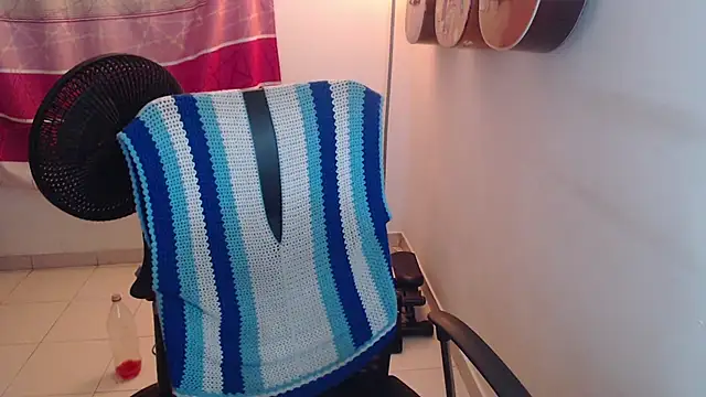 Smoke trip Alicia online show from January 10, 10:43 am