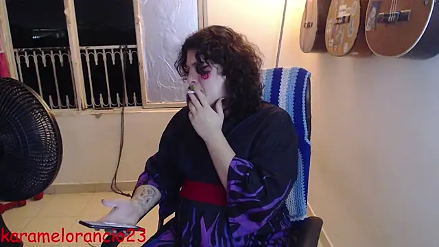 Snapshot of Smoke_trip_Alicia chatting on September 24, 4:19 am Smoke trip Alicia online show from September 24, 4:19 am