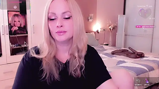 Libby Nora online show from September 30, 11:27 am