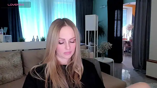 Libby Nora online show from February 10, 1:01 pm