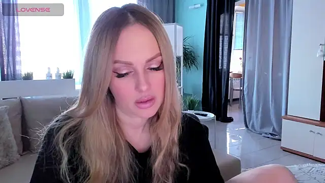 Libby Nora online show from March 23, 6:37 am