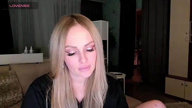 Libby Nora online show from March 6, 4:28 pm