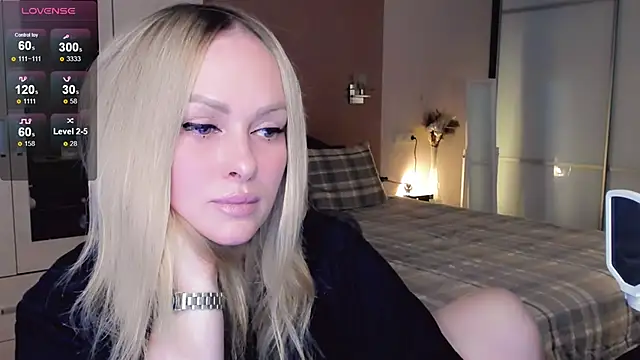 Snapshot of Libby_Nora chatting on November 6, 10:30 am Libby Nora online show from November 6, 10:30 am