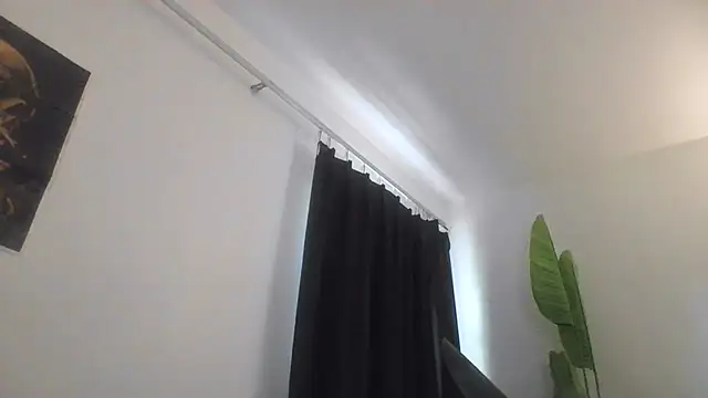 Snapshot of WetFlower69 chatting on July 15, 1:07 pm WetFlower69 online show from July 15, 1:07 pm
