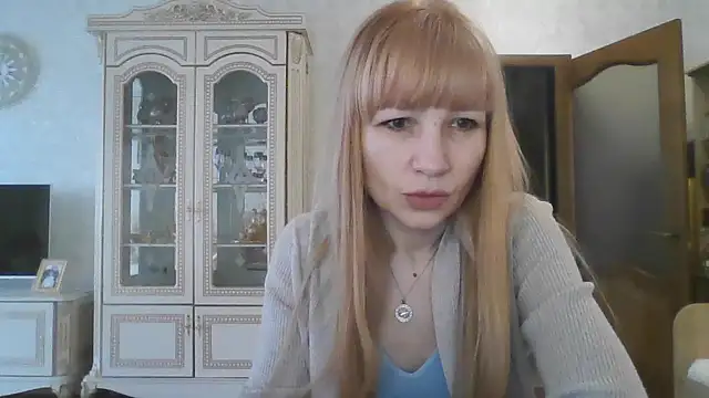 BarbaraKim online show from April 29, 8:07 am