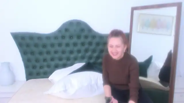 IvyHotFoxy online show from April 4, 2:01 pm