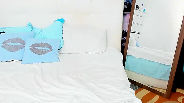 Snapshot of IvyHotFoxy chatting on March 18, 8:59 pm IvyHotFoxy online show from March 18, 8:59 pm