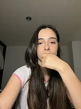 swrennn19 online show from February 8, 4:37 pm