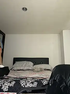 swrennn19 online show from February 21, 3:58 pm